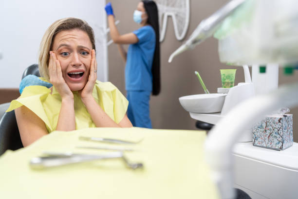 Best Emergency Broken Tooth Repair in Holiday Island, AR